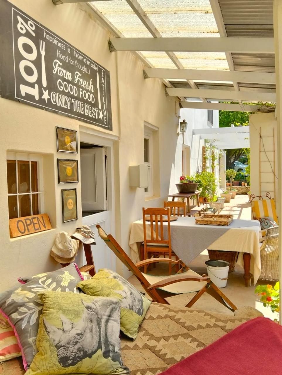 The Whitehouse Bed & Breakfast Barrydale Exterior photo